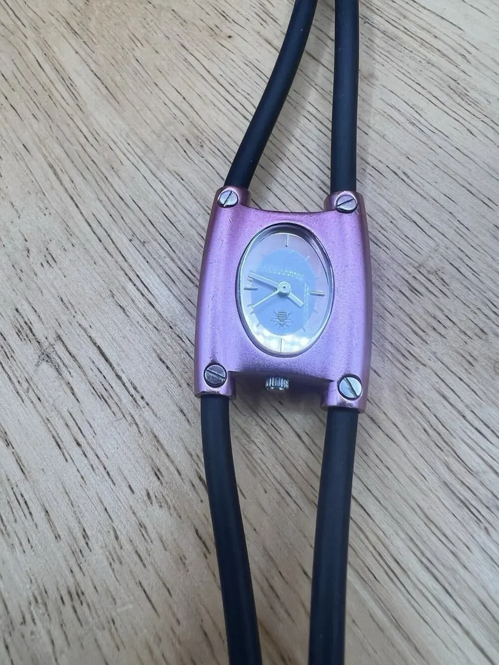 Oui Bee Art Minimalist Dial Square Watch Japan Movement – Installed New Battery
